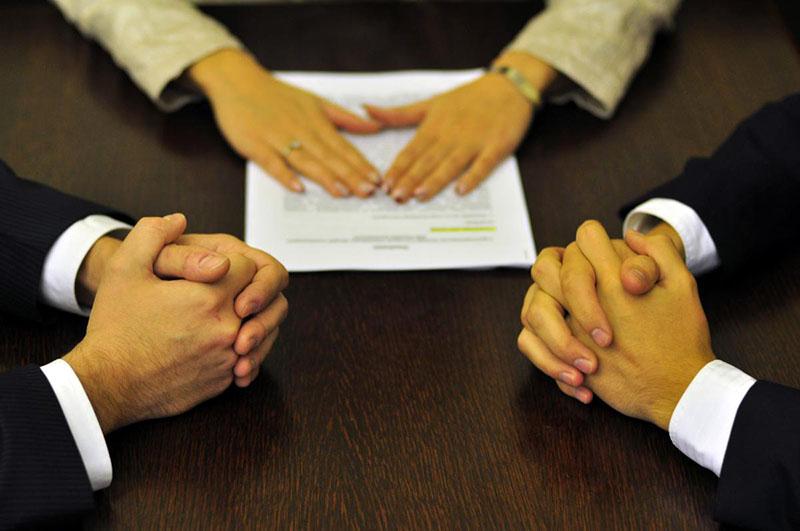 التحكيم بين الأطراف المتنازعة